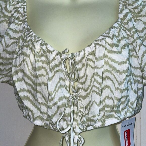 NWT Elodie Boho Peasant white/sage green cotton/linen short sleeve blouse - Picture 2 of 8